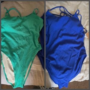 Berlook Set Of 2 One-Piece Swimsuits In Green And Blue